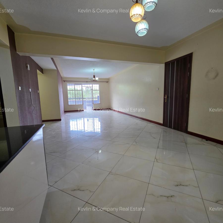 3 Bed Apartment with En Suite in Lavington - 5