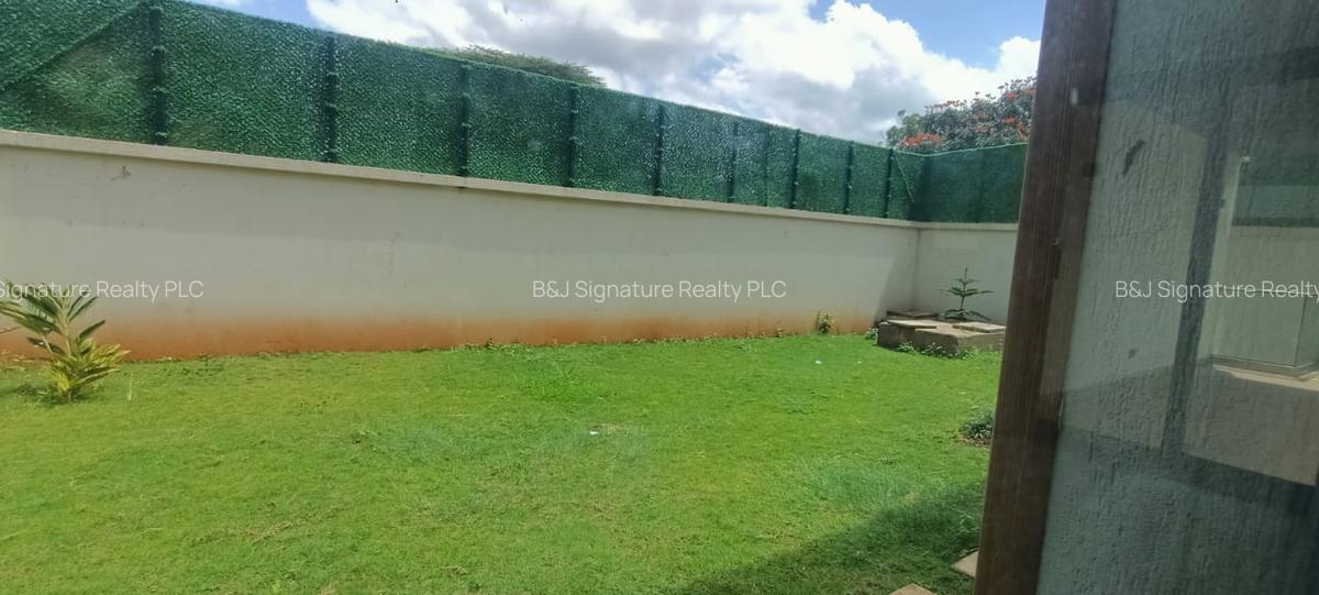 5 Bed Villa with En Suite in Lavington - 8