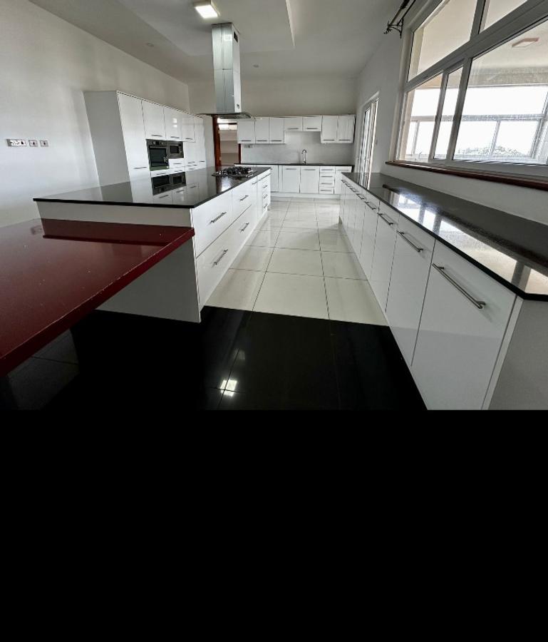 4 Bed Apartment with En Suite at Westlands Area - 6