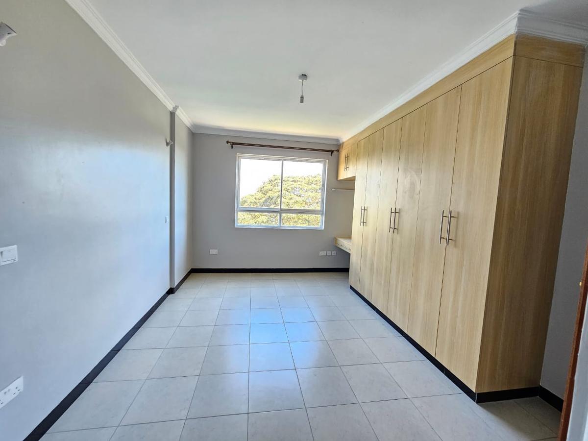 3 Bed Apartment with En Suite in Kileleshwa - 4