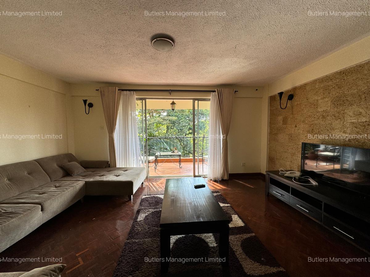 Serviced 2 Bed Apartment with En Suite in Brookside - 3