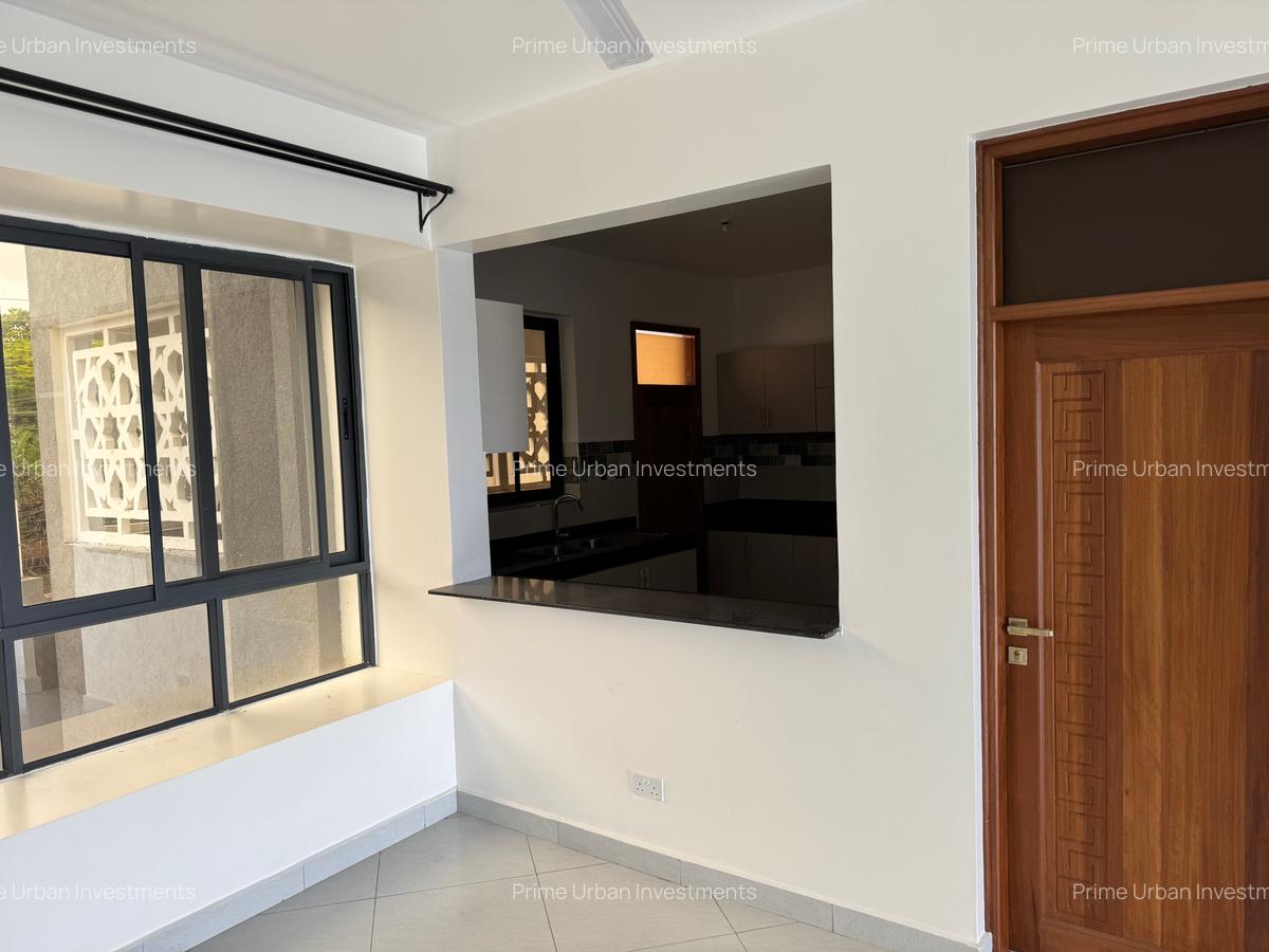 Serviced 3 Bed Apartment with En Suite in Nyali Area - 13