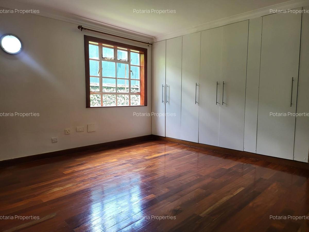 4 Bed House with Swimming Pool in Runda - 14