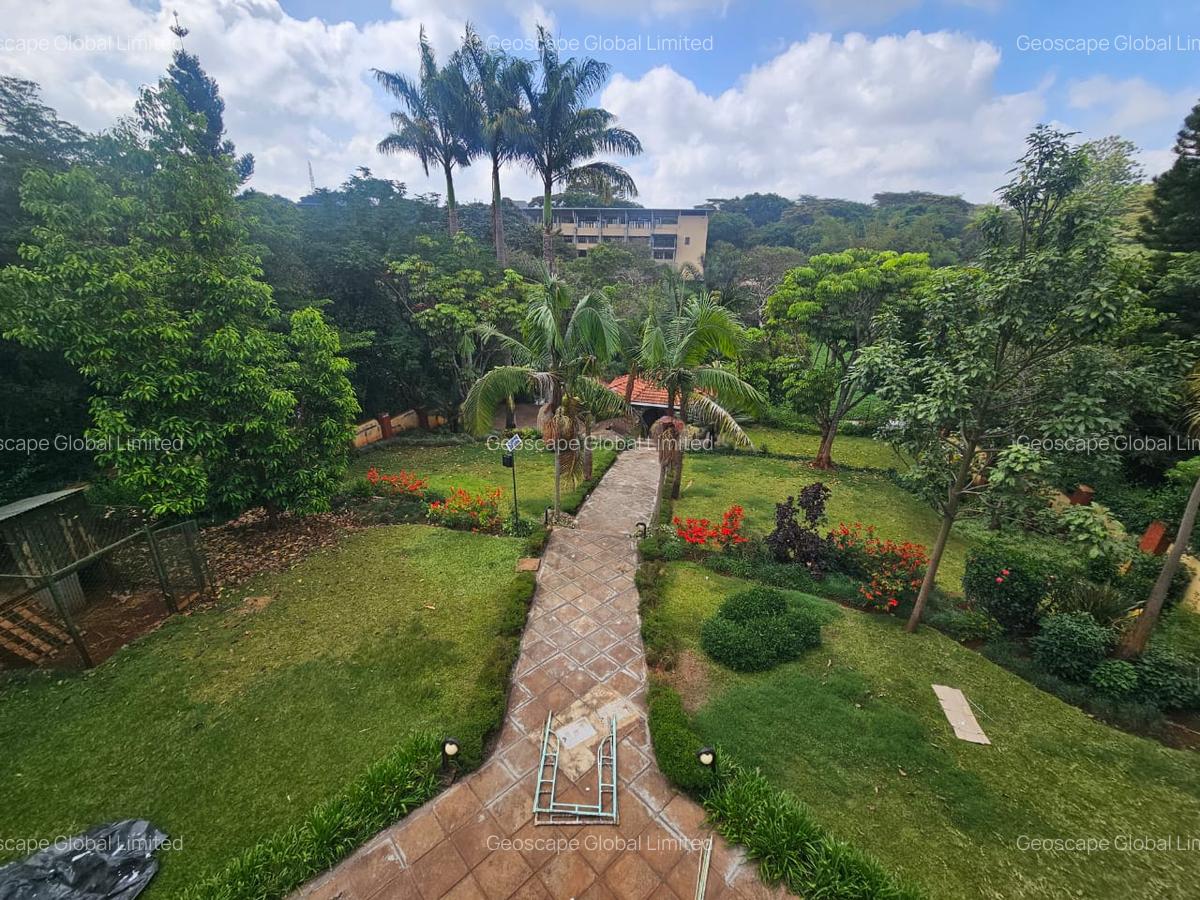 5 Bed House with En Suite in Gigiri - 3