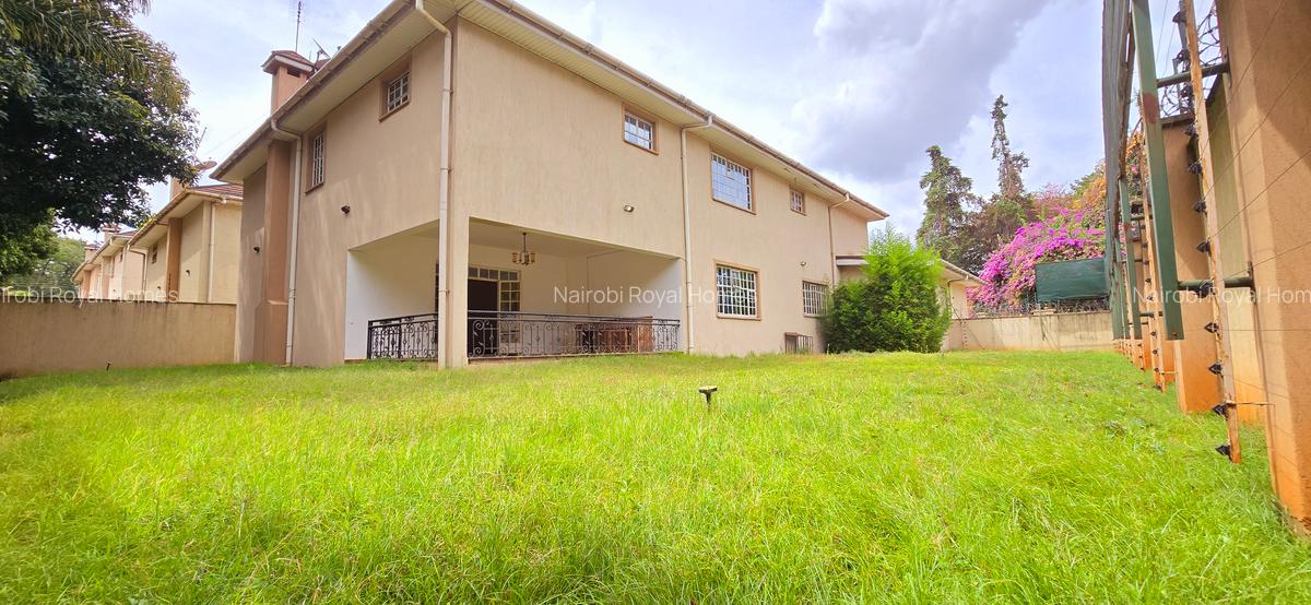 4 Bed Townhouse with En Suite at Lavington Apple Cross - 4