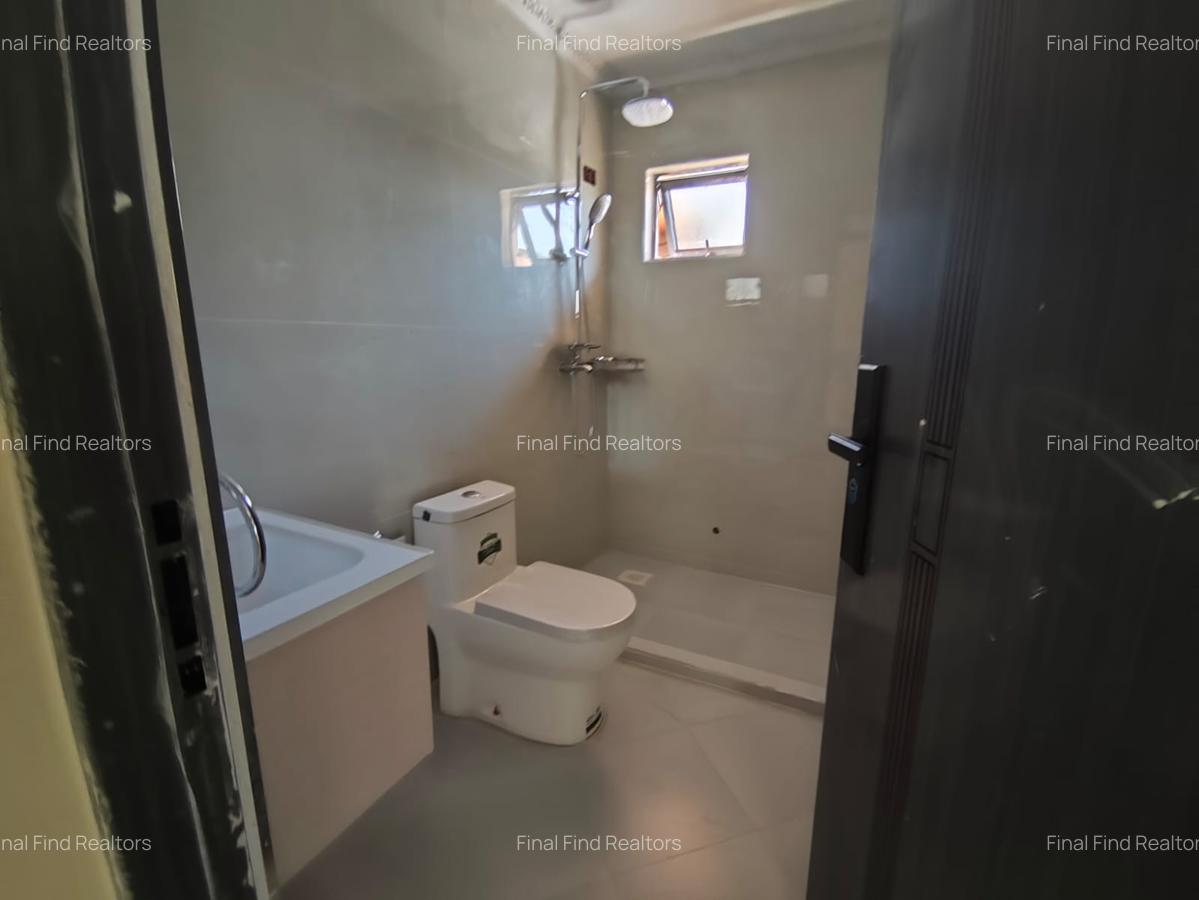 2 Bed House with Garden in Runda - 14