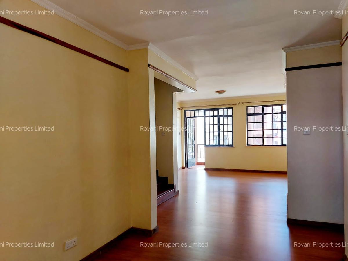 4 Bed Apartment with En Suite at Fourways Junction Estate - 17