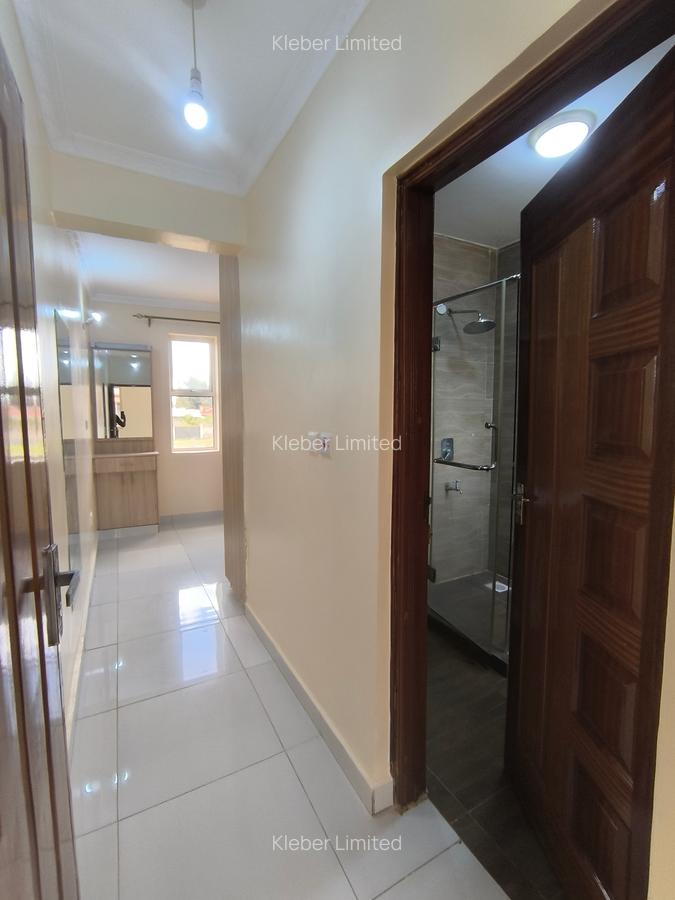 4 Bed House with En Suite in Syokimau - 10