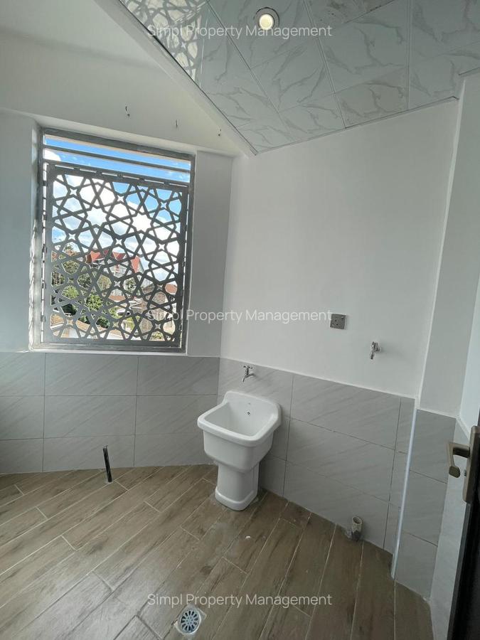 3 Bed Apartment with En Suite at Ndemi Road - 9