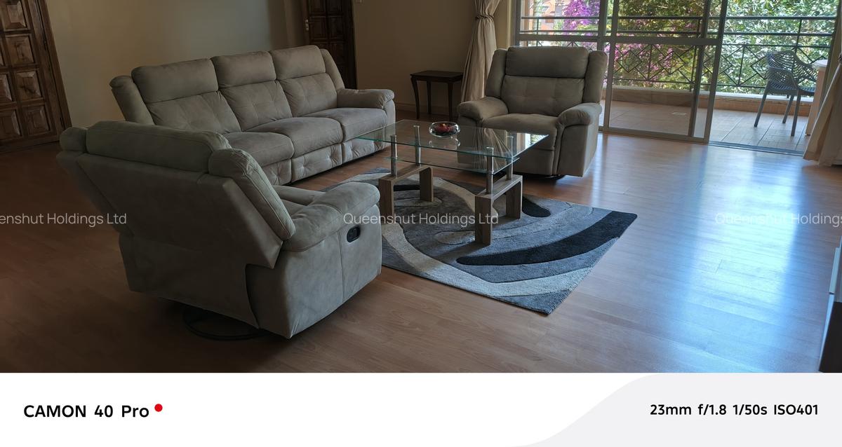 Serviced 3 Bed Apartment with En Suite in Westlands Area - 15