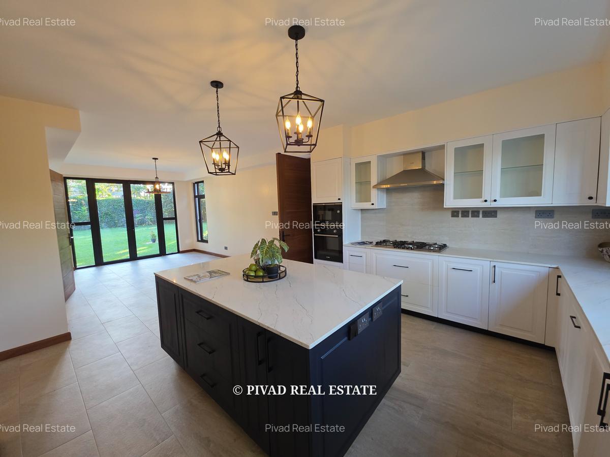 5 Bed House with Garden in Runda - 6