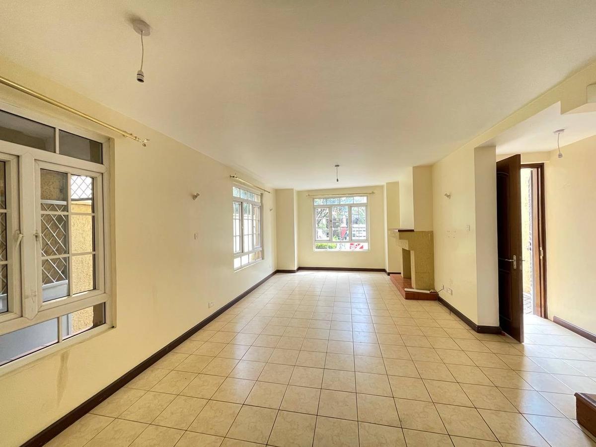 4 Bed Townhouse with En Suite in Langata - 5