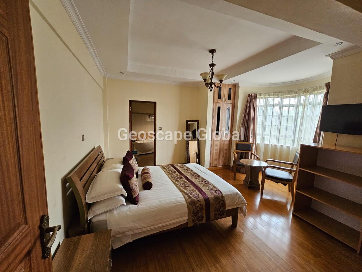 2 Bed House with En Suite in Nyari - 7