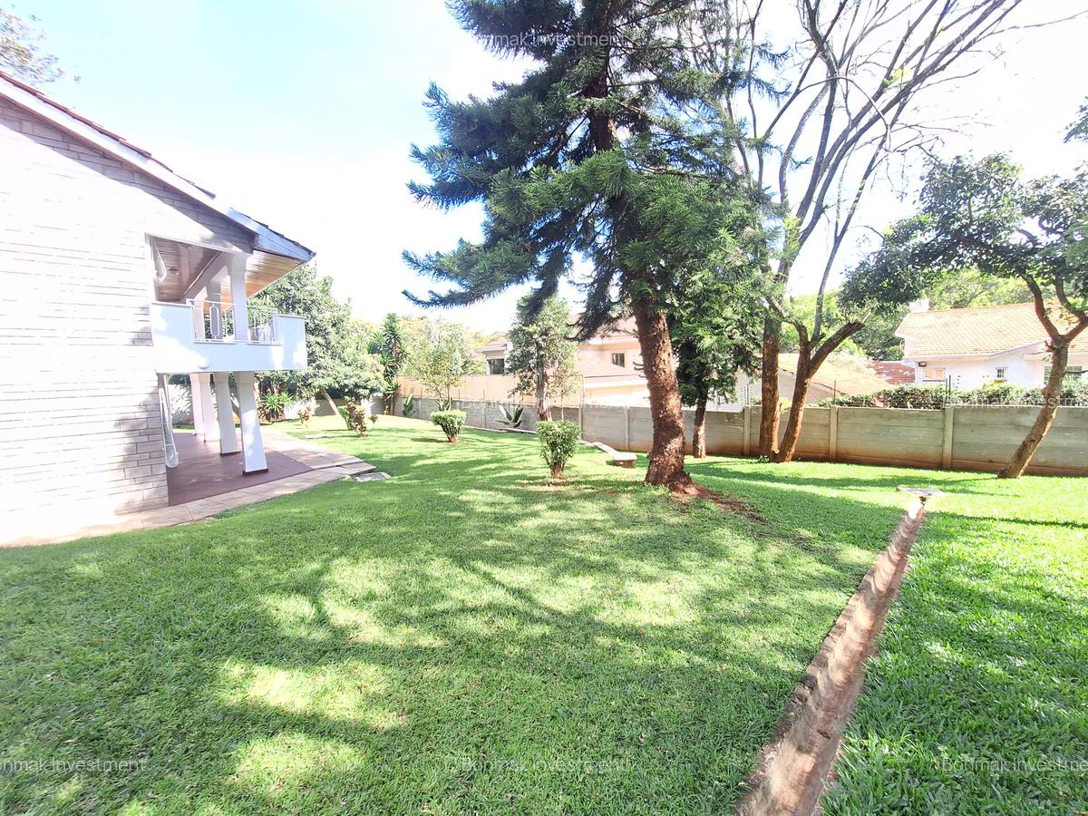 5 Bed House with En Suite at Whispers Avenue - 6