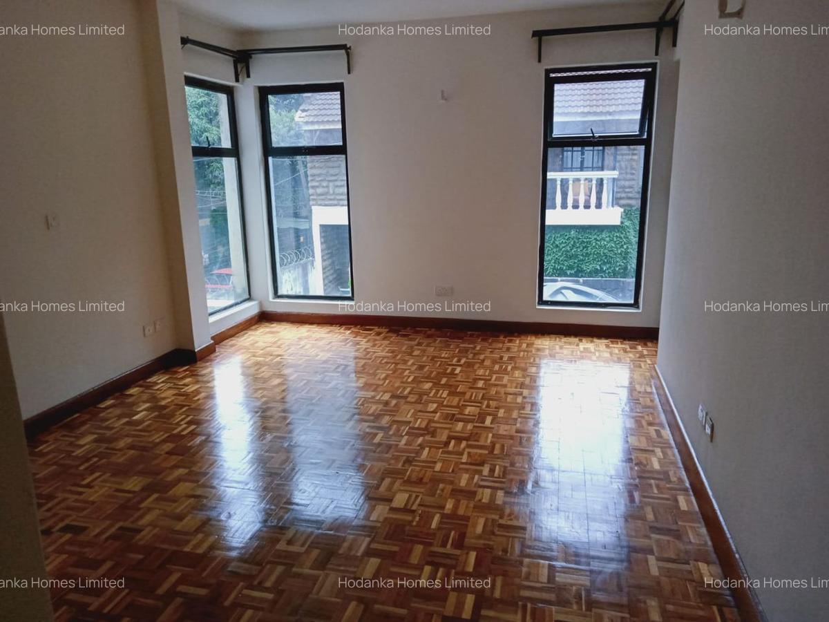 Serviced 3 Bed Apartment with En Suite in Westlands Area - 18