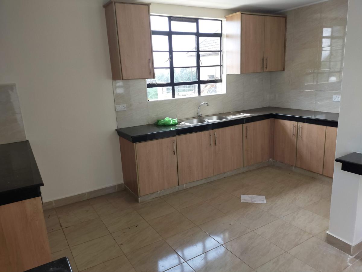 2 Bed Apartment with En Suite in Ruaka - 13