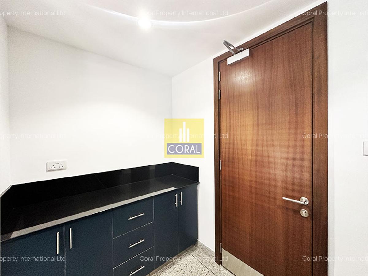 Office with Backup Generator in General Mathenge - 8