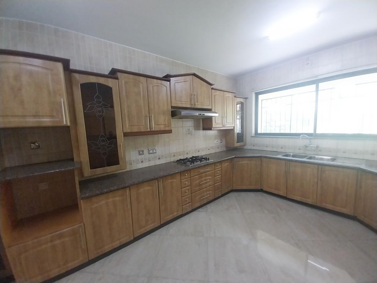 4 Bed Townhouse with Swimming Pool in Westlands Area - 3