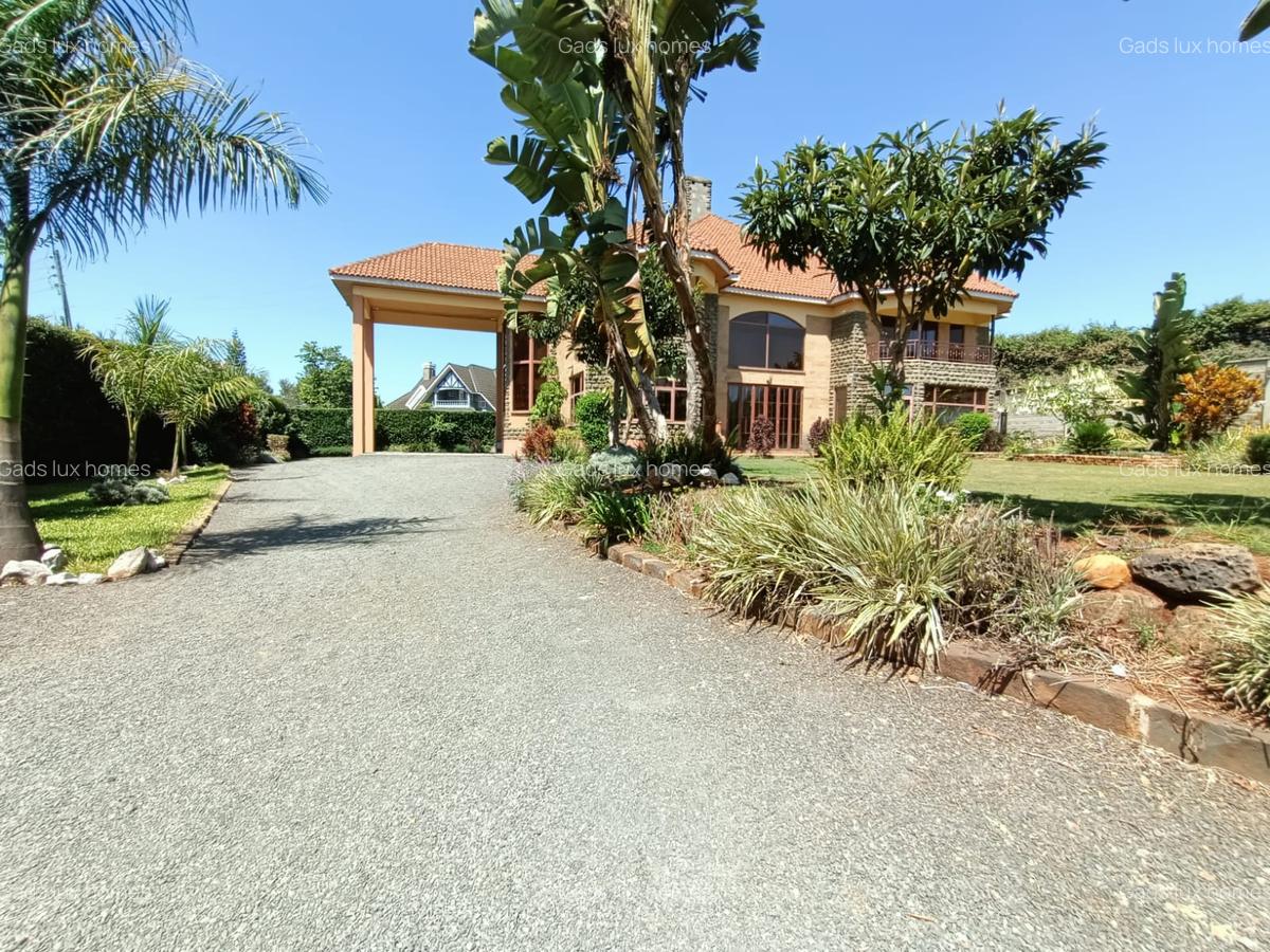 5 Bed Townhouse with En Suite at Muthaiga - 3