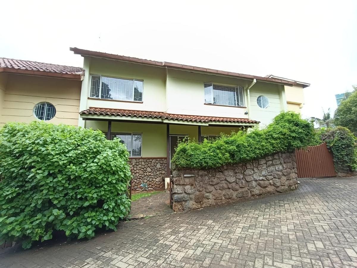 3 Bed Townhouse with En Suite in Riverside - 2 3 Bed Townhouse with En Suite in Riverside - 2