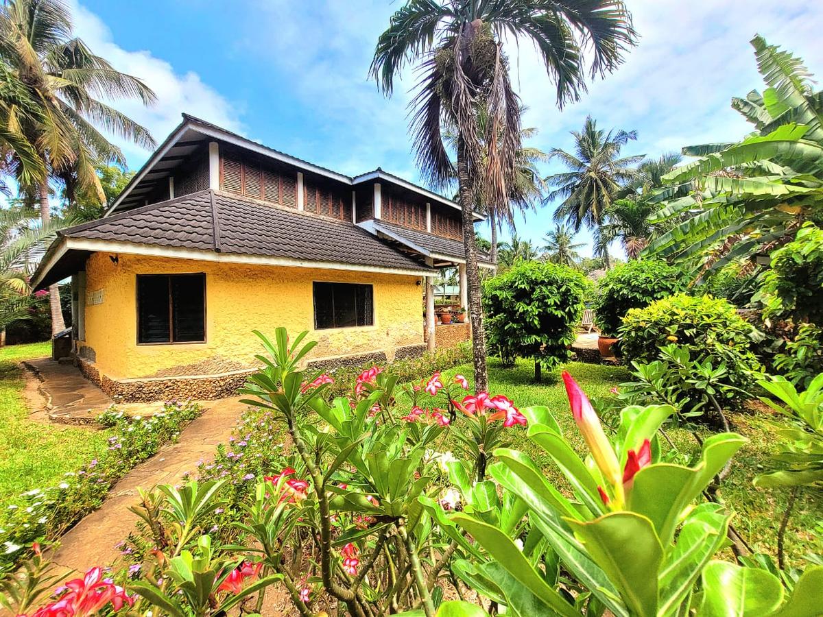 2 Bed Villa with Staff Quarters in Diani - 8