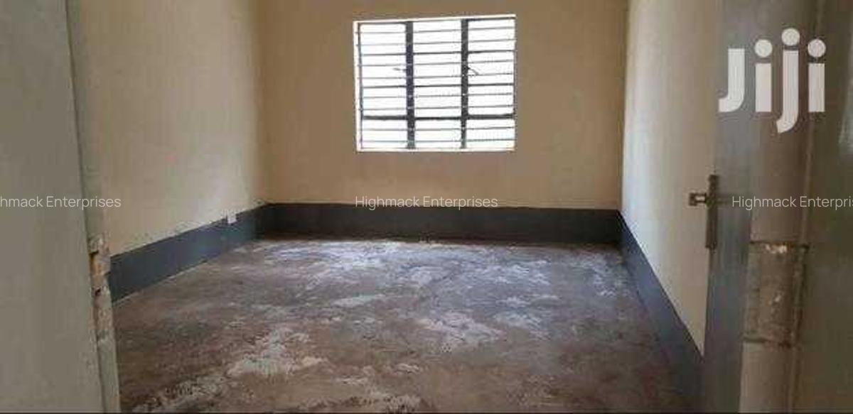 5,000 ft² Warehouse with Service Charge Included at Enterprise Road - 11