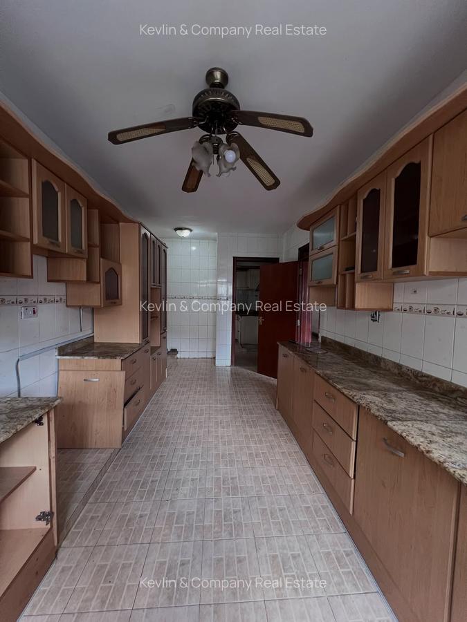 4 Bed Townhouse with En Suite in Kileleshwa - 10