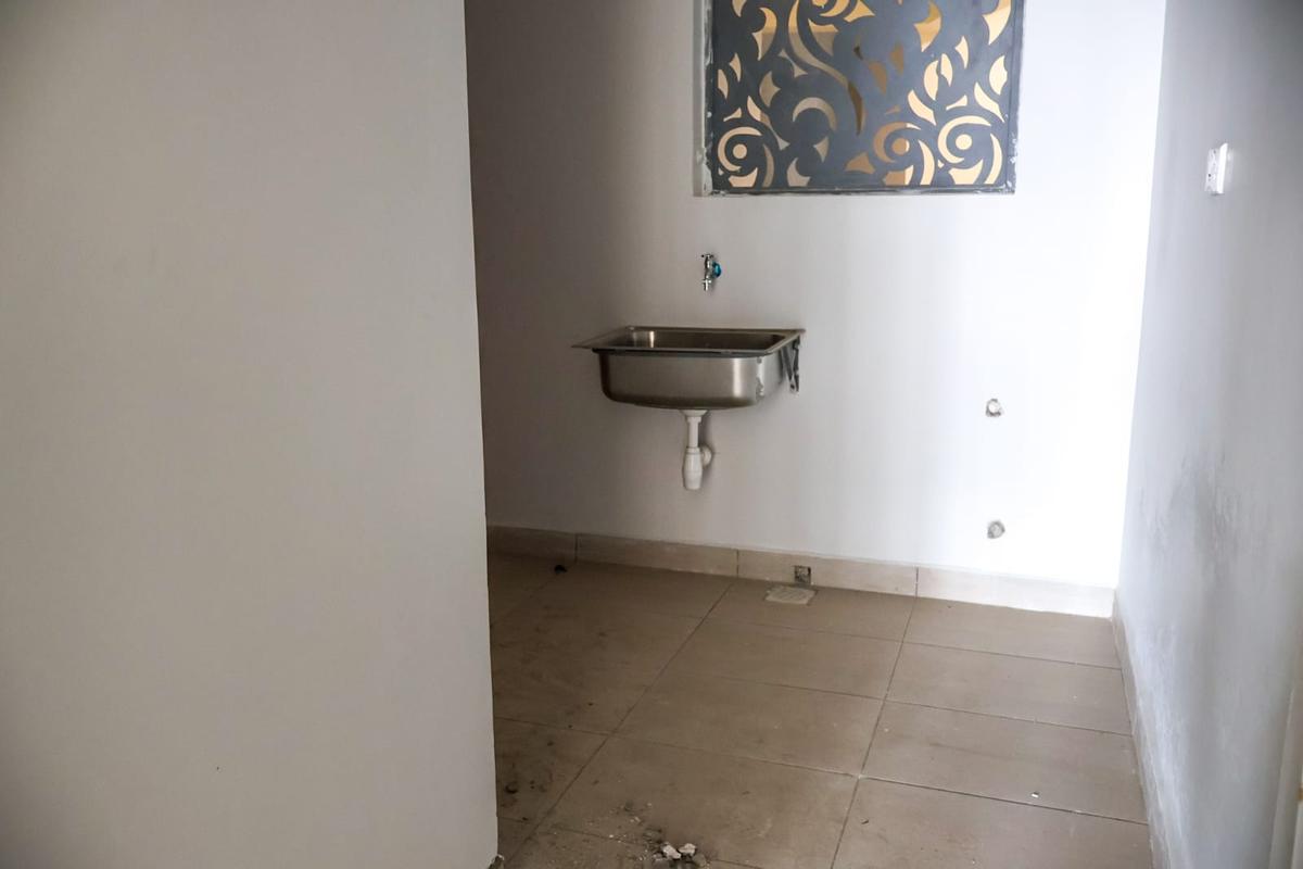 3 Bed Apartment with En Suite in Kileleshwa - 11