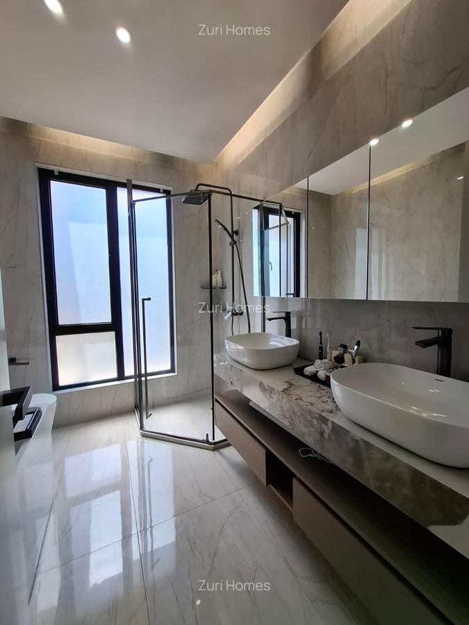 3 Bed Apartment with En Suite in Westlands Area - 10