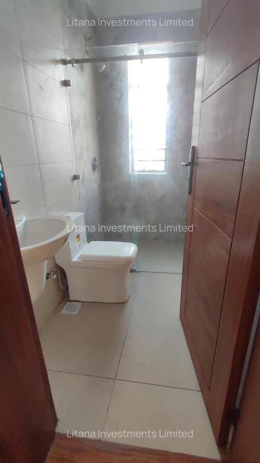 5 Bed House with En Suite at Kamakis - 12