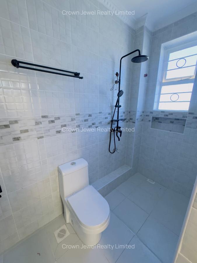 4 Bed House with En Suite in Kitengela - 10