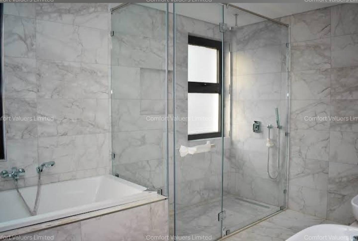 5 Bed House with En Suite at Runda - 6