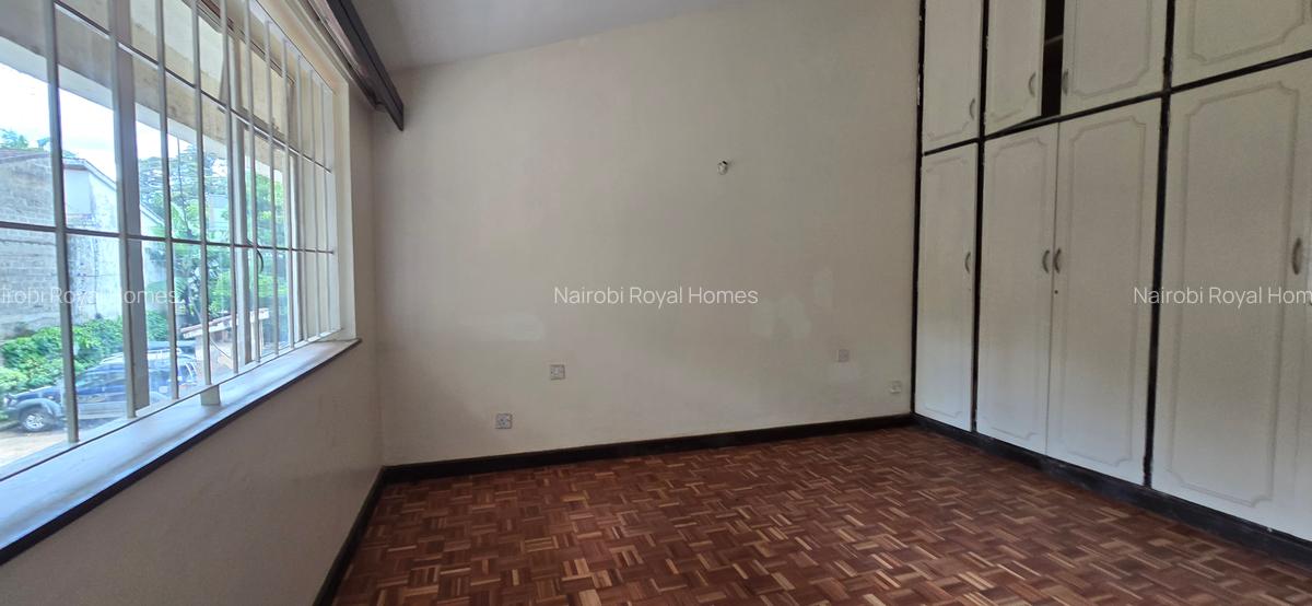 4 Bed Townhouse with En Suite at Peponi Road - 12