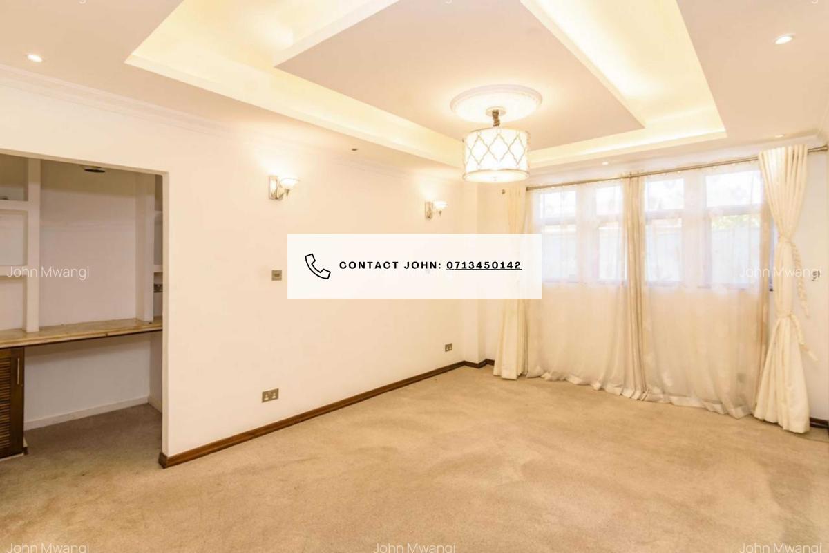 5 Bed Villa with En Suite in Runda - 10