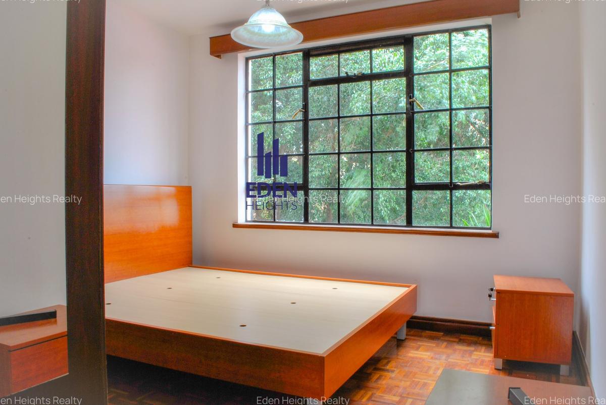 3 Bed Apartment with En Suite in Valley Arcade - 10