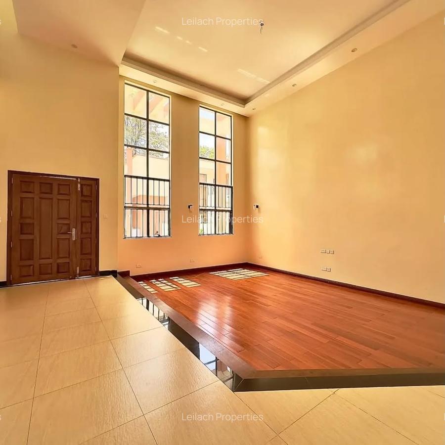 5 Bed Townhouse with En Suite in Lavington - 7