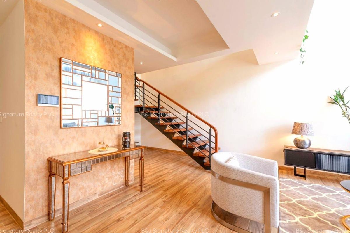 3 Bed Apartment with En Suite in Riverside - 3