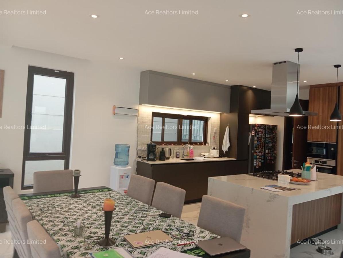 4 Bed Townhouse with En Suite at Peponi Road Spring Valley Nairobi - 2