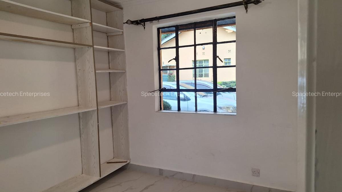 5 Bed House with Staff Quarters in Nyari - 18