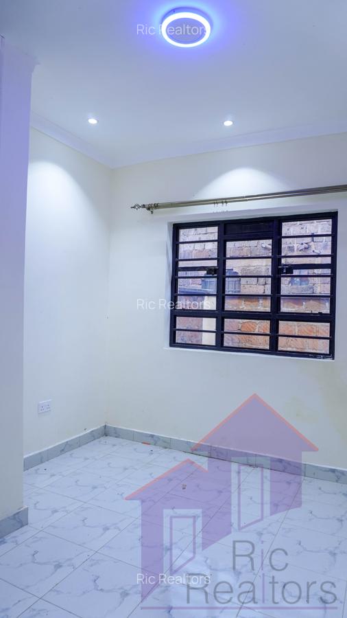 3 Bed House with En Suite at Oloolsurutia Road - 12