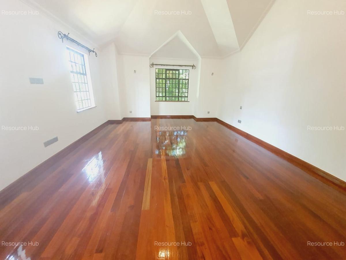 4 Bed Townhouse with En Suite at Peponi Road - 7