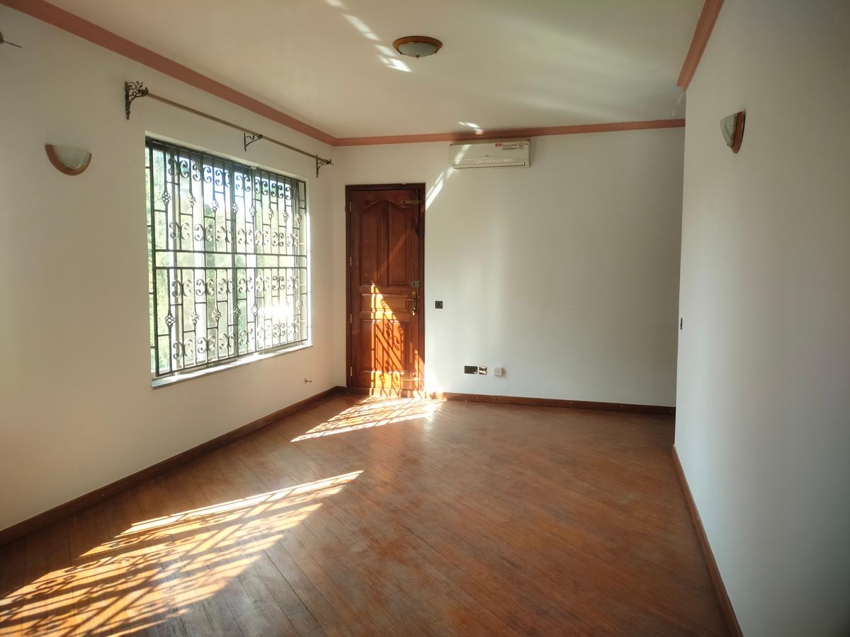 4 Bed Townhouse with Swimming Pool at Off Peponi Road And Few Minutes Drive To Gigiri - 18