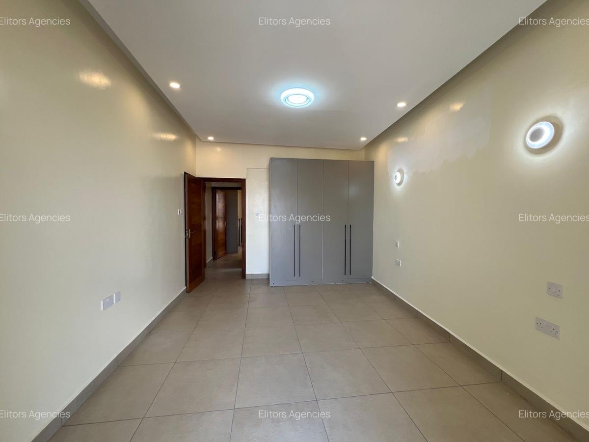 2 Bed Apartment with En Suite at Chania Avenue - 9