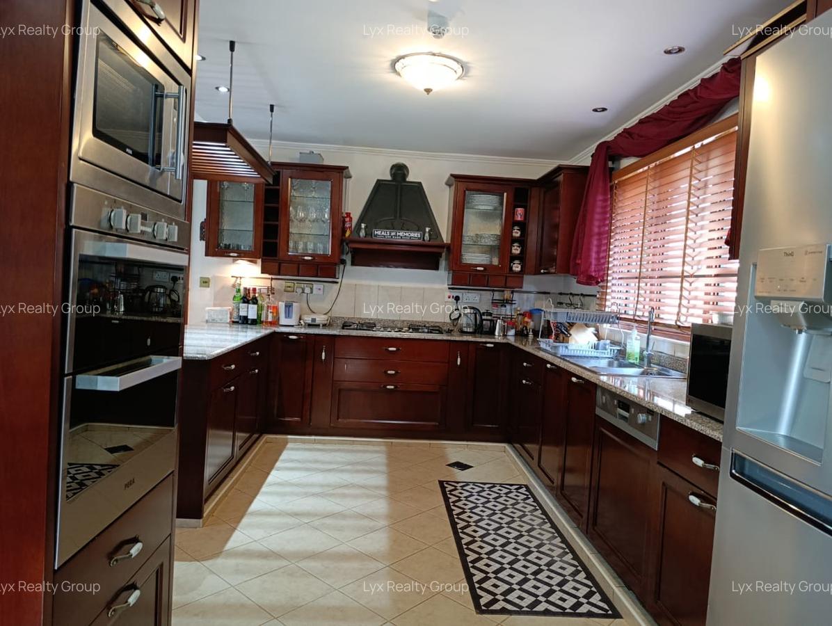 3 Bed Villa with En Suite in Muthaiga - 9