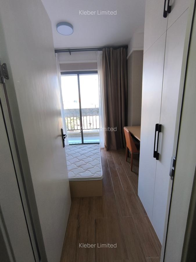 1 Bed Apartment with En Suite at Wanyee Road - 5