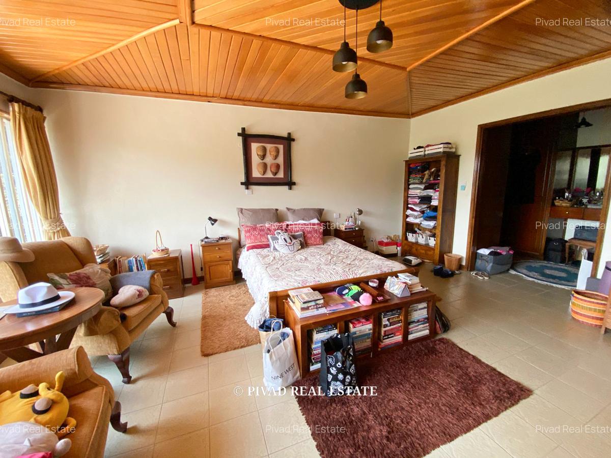 4 Bed House with Garden in Runda - 4