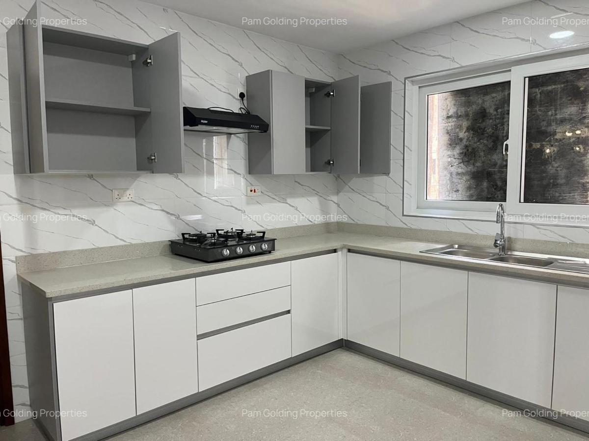 3 Bed Apartment at Parklands Road - 3