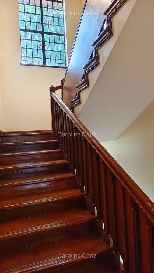 5 Bed House with En Suite in Nyari - 6