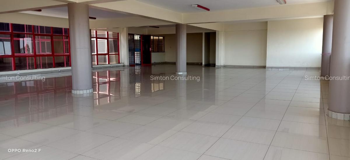 Office at General Motors - 14