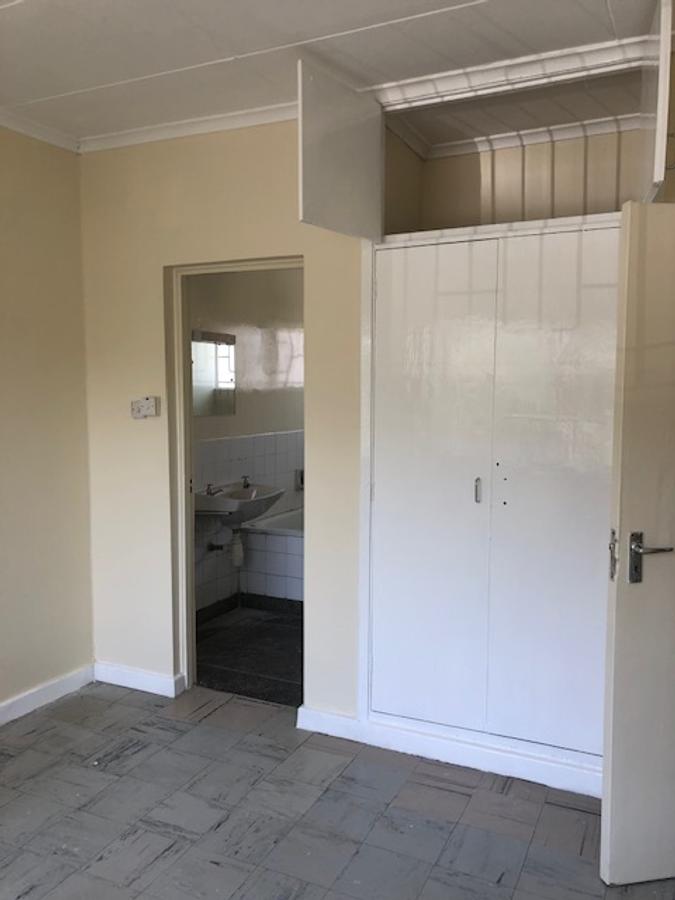 4 Bed House with En Suite in South B - 5